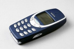 Залишився я без смартфону і тиждень ходив зі старою Nokia 3310. І ось що сталося з моїм життям через 5 днів