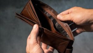 Де зберігати гроші, щоб перестати бути бідним