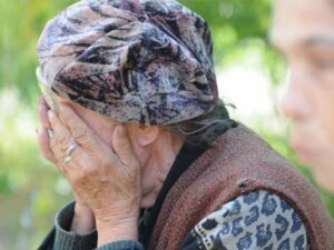 А на наступний день мені на картку прийшли 100 гривень. Допомога від доньки