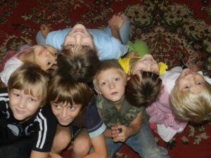 Двадцять одна дитина. І у всіх одна мама