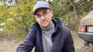 Знайшов розраду в іншій, але законній дружині повідомити про це не наважується
