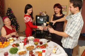Чоловік на своє день народження повівся з моїми батьками, як справжня свиня. Такого я від нього не очікувала