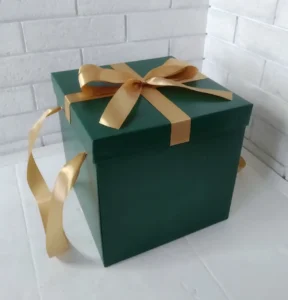 Чоловік зробив свекрусі такий подарунок на ювілей, що ми ледь не розлучились. А Валентина Степанівна тільки й рада